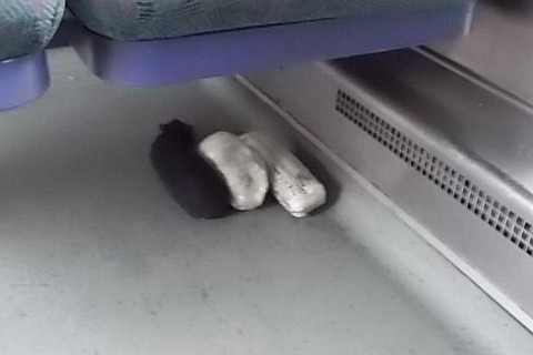 Kábítószer a zokniban Kelebián (kábítószer, zokni)