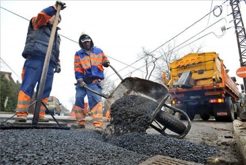 Katyuzas(210x140)(2).jpg (kátyúzás)