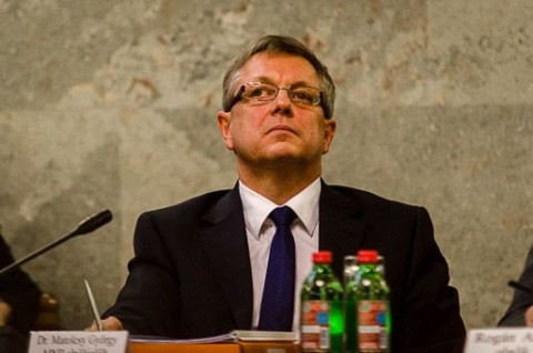 Matolcsy-meghallgatás, Matolcsy néz (Matolcsy-meghallgatás)