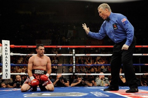 Robert Guerrero (robert guerrero)