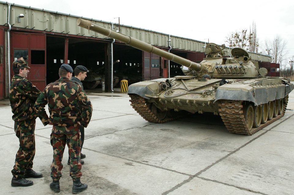 T-72-es (T-72-es)