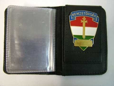 alrendor-igazolvany(210x140)(3).jpg (igazolvány, álrendőr, álrendőrök, hamis igazolvány, )