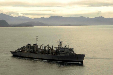 hadihajó (hadihajó, )