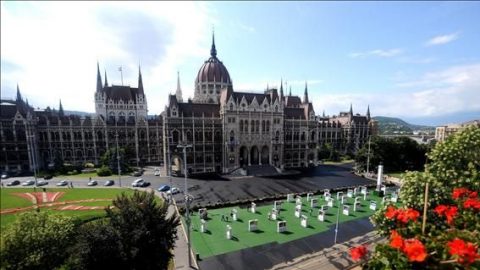 kossuth-ter(210x140)(2).jpg (kossuth tér)