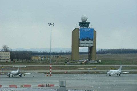 liszt-ferenc-repter(210x140)(1).jpg (reptér, )