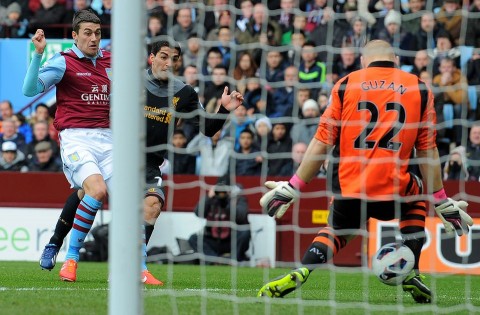 liverpool-aston villa (liverpool, luis suarez, aston villa, )