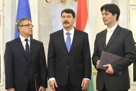 matolcsy, áder, balog ádám (matolcsy, mnb, )