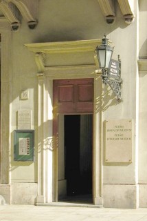 petőfi irodalmi múzeum (petőfi irodalmi múzeum)