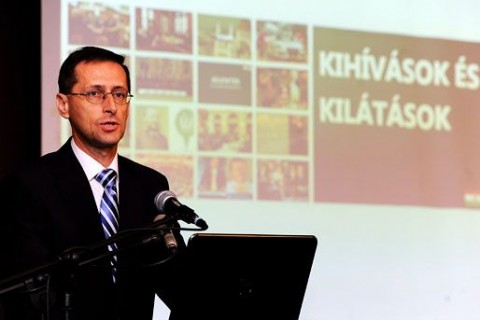 varga-mihaly(210x140)(4).jpg (varga mihály, )