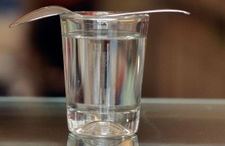 vizespohár (víz, pohár, )