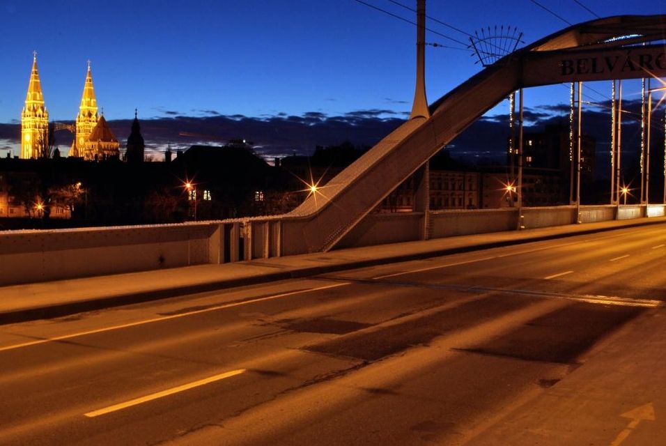Belvárosi híd (szeged, belvárosi híd, )