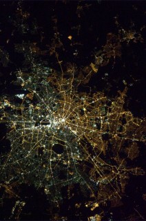 Berlin éjszaka (berlin, űrfelvétel, éjszaka, kivilágítás, )