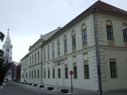 Bessenyei-Ferenc-Muvelodesi-Kozpont-(2)(210x140)(6).jpg (Bessenyei Ferenc Művelődési Központ )