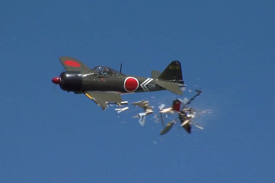 Kamikaze távirányítós repülő (távirányítós játék, )