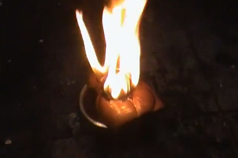 Lángoló csokinyúl (tűz, csokinyúl, )