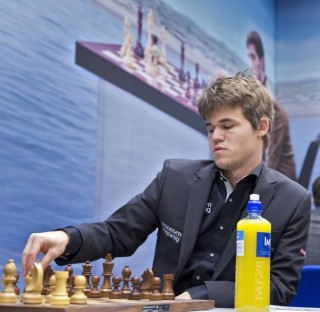 Magnus Carlsen (magnus carlsen, )