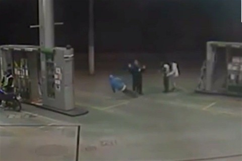 Osszeeso-rablo(960x640).jpg (rabló, összeesett, )