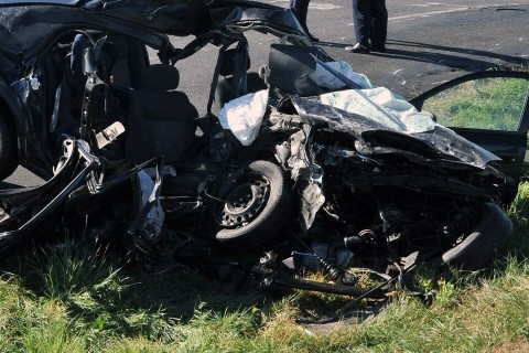 autóroncs (ingyenes, baleset, )