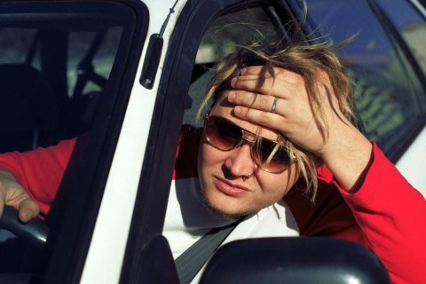 autós (biztonsági öv, )