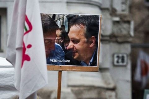 bayer zsolt és orbán viktor (bayer zsolt, orbán viktor, )