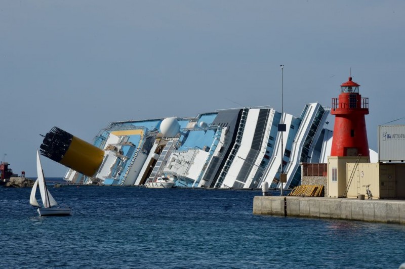 costa-concordia(210x140)(1).jpg (costa concordia)