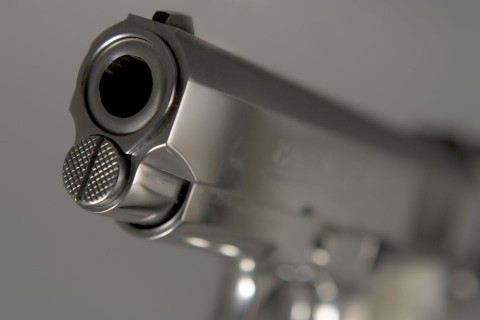 fegyver(960x640)(1).jpg (fegyver)