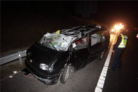 karambol az m7-esen (kisbusz, karambol, m7-es, autópálya, baleset, )