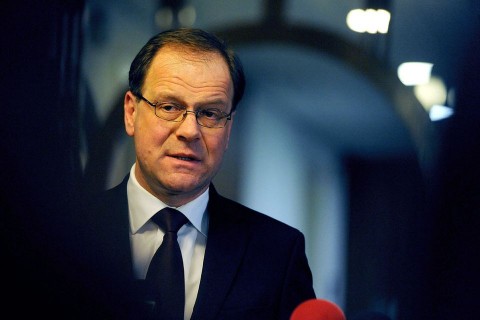 navracsics tibor (navracsics tibor, )