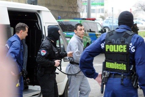 p(1)(960x640)(1).jpg (p. lászló)