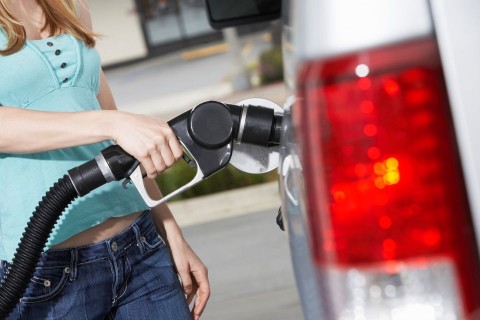 tankolas(210x140)(8).jpg (benzin, üzemanyag, )