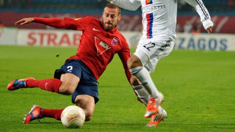Álvaro Brachi munkában (álvaro brachi, )