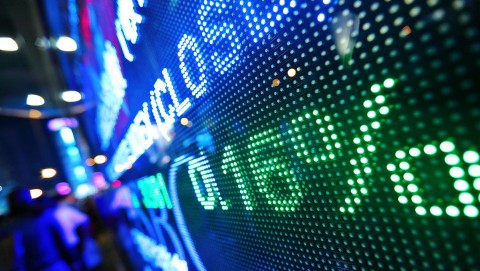 Befektetesi-oriasokat-utasitott-maga-moge-a-hazai-brokerceg(210x140)(2).jpg (tőzsde, árfolyam, tőzsdei kereskedés, )