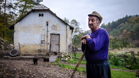 Szegenyseg(210x140)(2).jpg (szegénység)