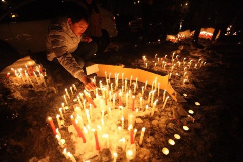 Virrasztás (virrasztás, gyertyagyújtás, csecsemőgyilkosság, kína, )