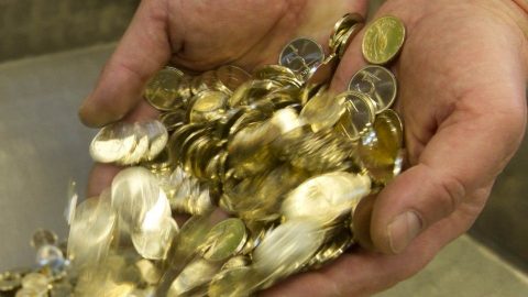 aprópénz (pénz, öt forint,)