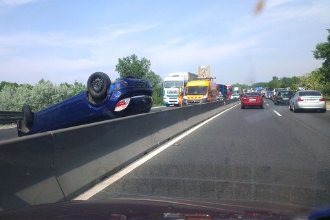 baleset m0 (baleset, m0-ás, )