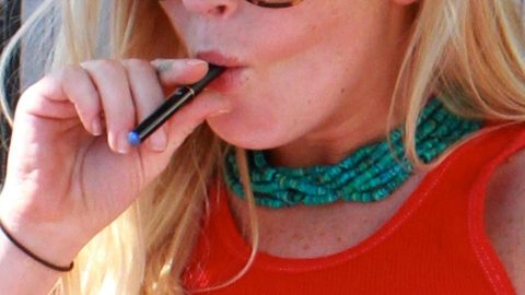 e-cigi (elektromos cigaretta, )