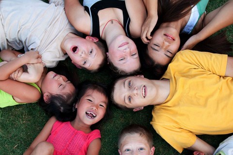 gyerekek (gyerekek, )