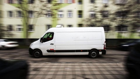 kisteherautó (kisteherautó, )