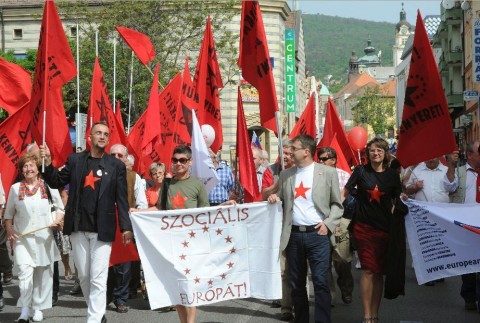 május 1 (május 1, )