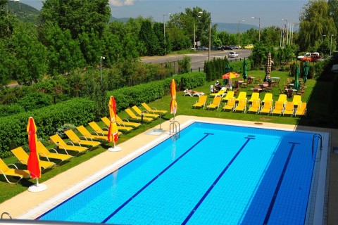 medence (medence, víz, strand, )