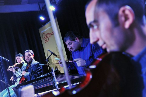 roma hungarica (roma hungarica, cigány zenész)