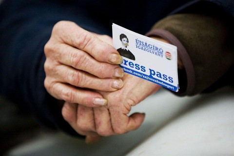 sajto(960x640).jpg (sajtó, )