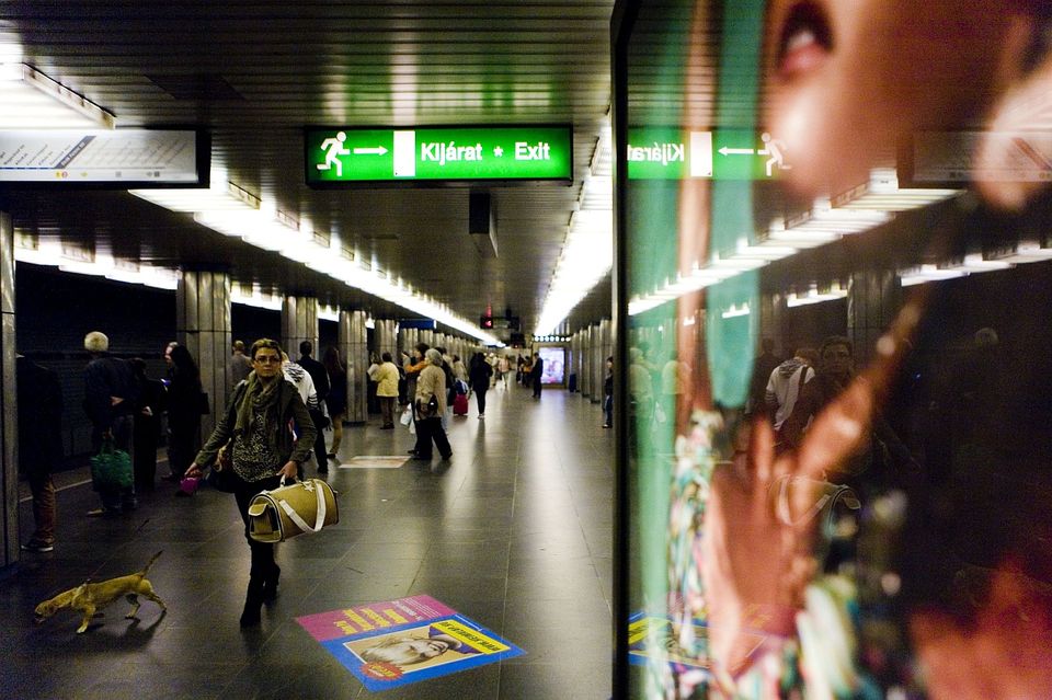 Metró (metró)