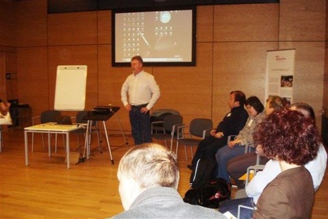 Szektorkozi-forum(960x640).jpg (Szektorközi fórum)