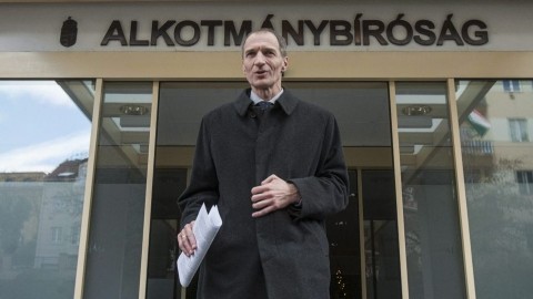 alkotmánybíróság (alkotmánybíróság, bitskey botond, regisztráció, )