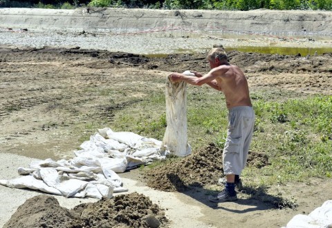 árvíz 2013 (árvíz, homokzsák, )