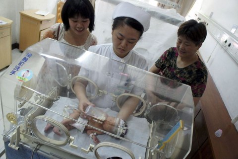 baba, csecsemő, inkubátor, újszülött, kínai baba (baba, csecsemő, inkubátor, újszülött, kínai baba)