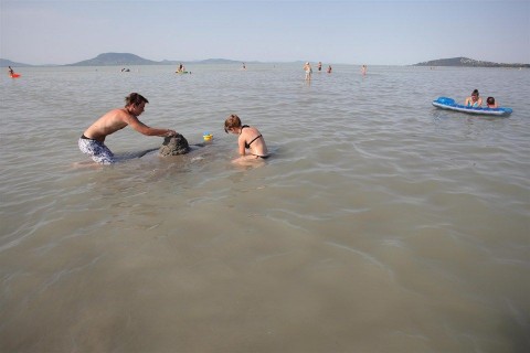 balaton-(i)(960x640)(1).jpg (balaton, nyaralás, )