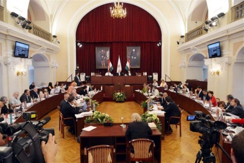 fővárosi közgyűlés (fővárosi közgyűlés, )